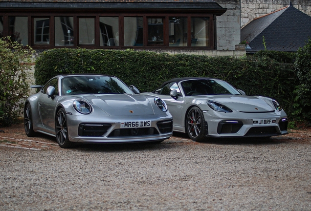 Porsche 992 Carrera 4S MkI