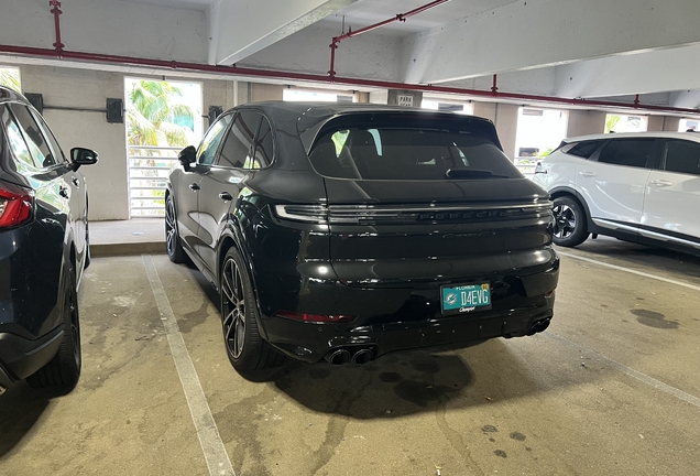 Porsche 9YA Cayenne GTS MkII