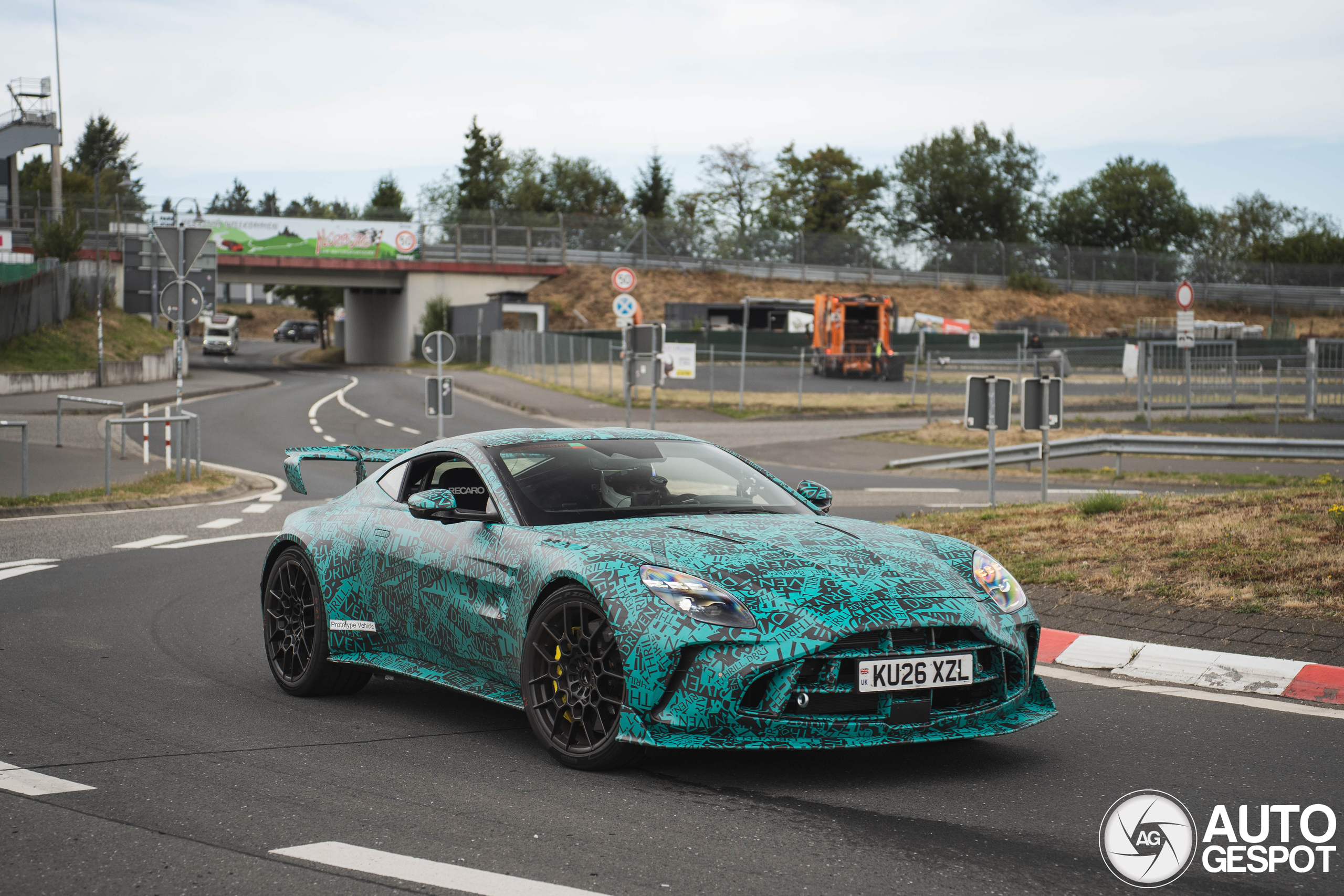 Aston martin vantage rs 2027
