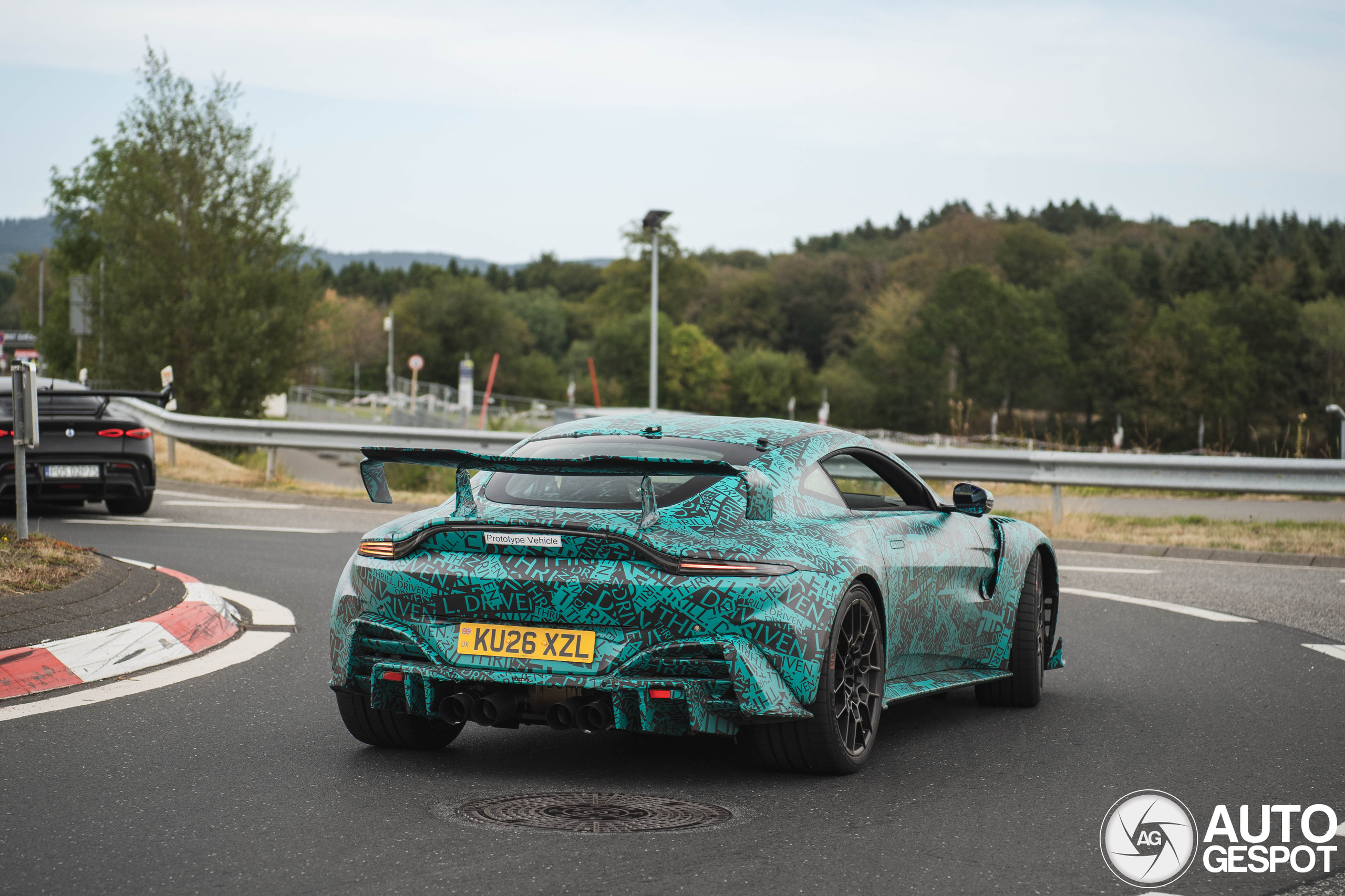 Aston martin vantage rs 2027