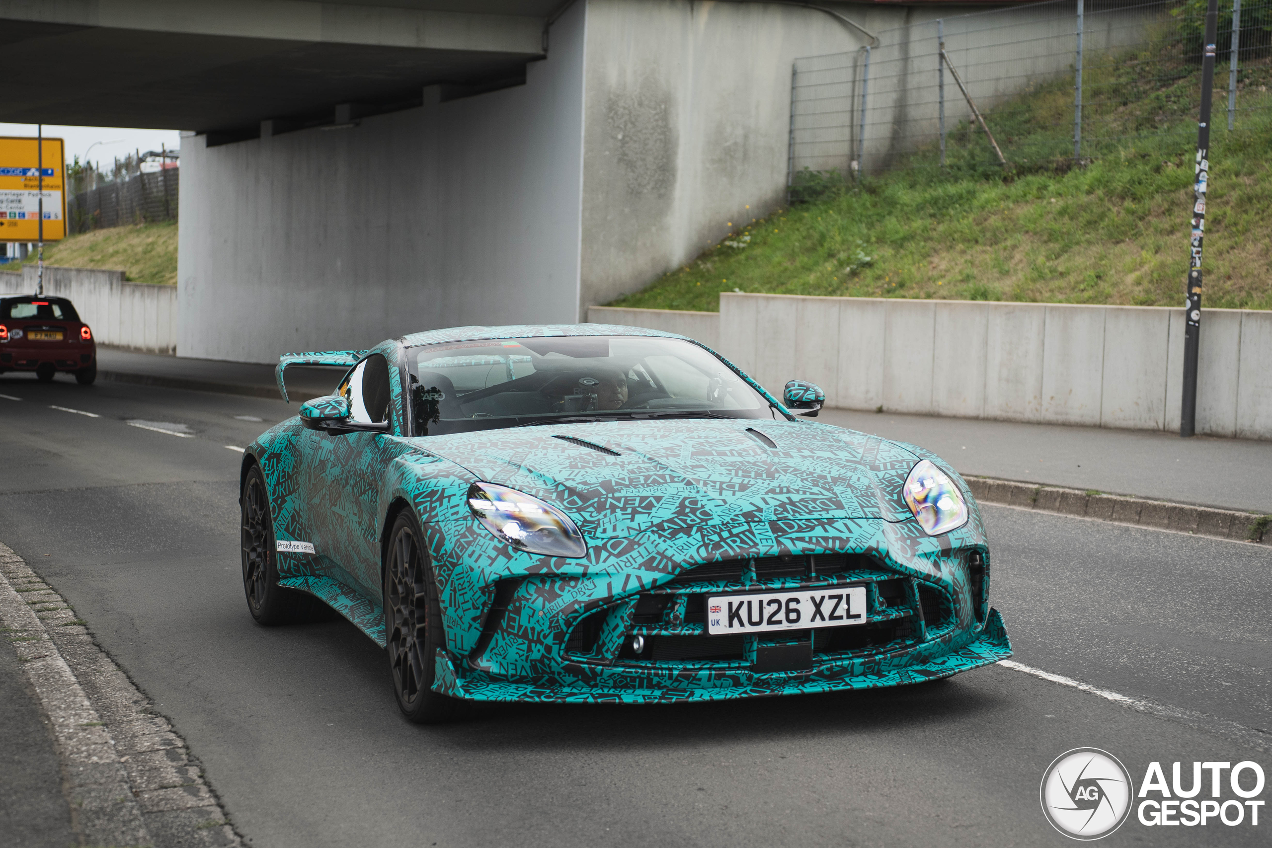 Aston martin vantage rs 2027