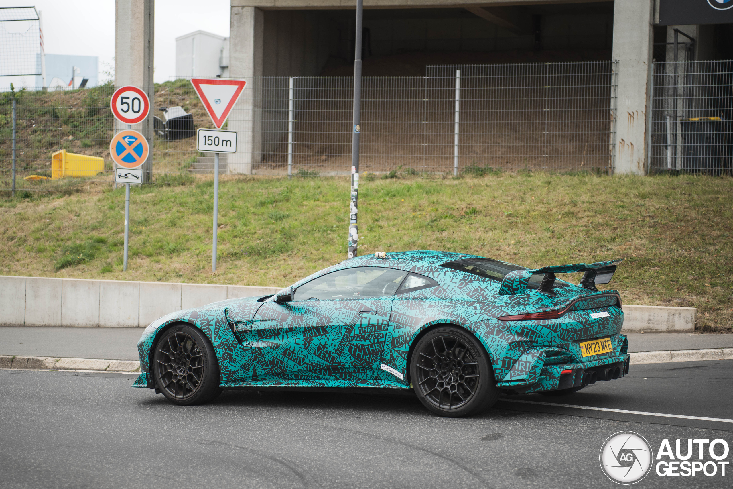 Aston martin vantage rs 2027