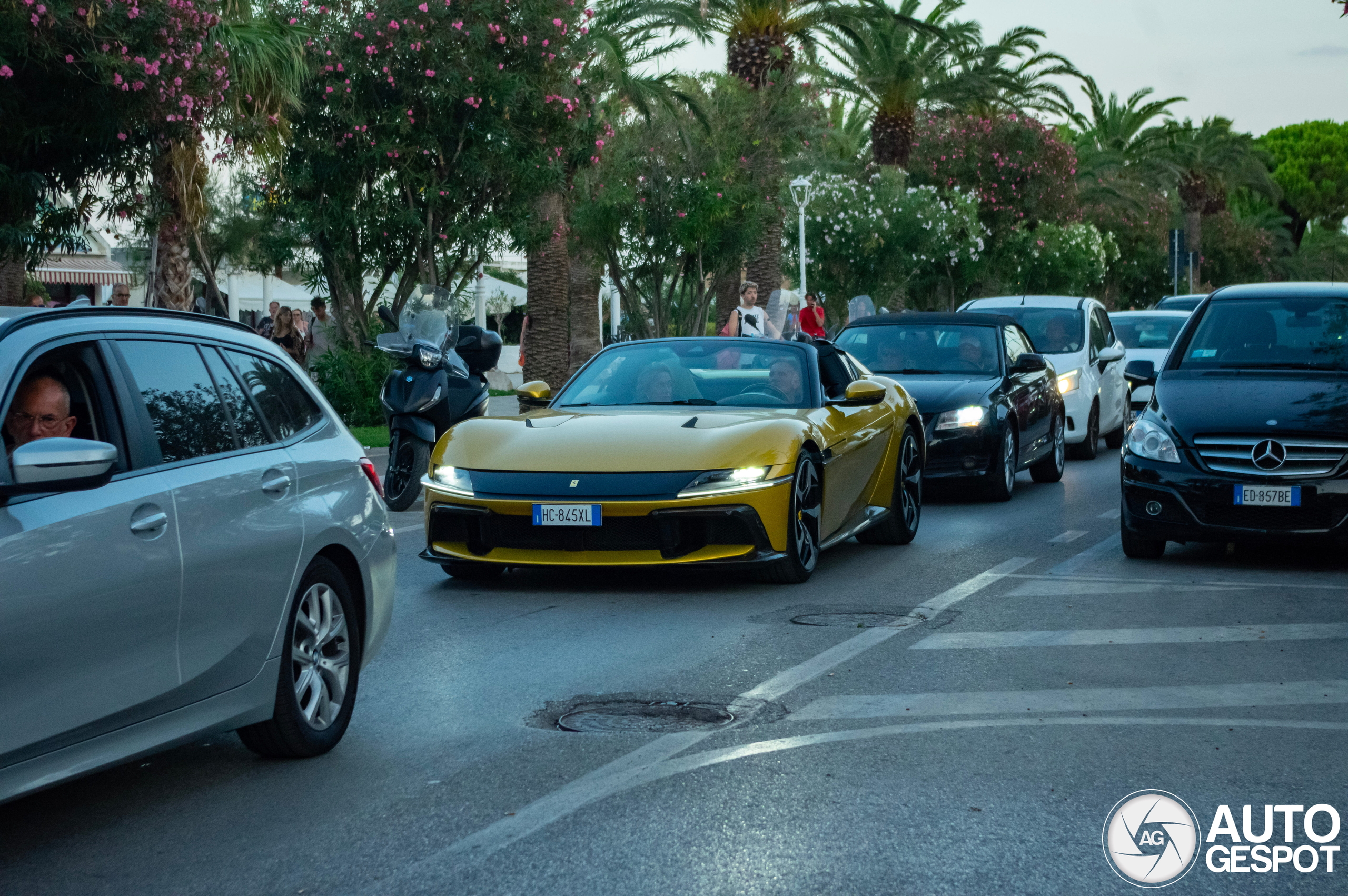 Ferrari 12Cilindri Spider
