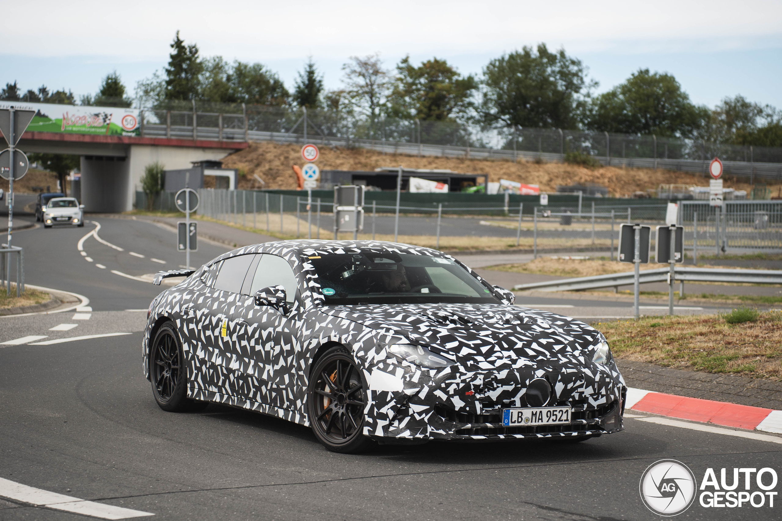 Mercedes-amg gt 63 pro 4-door coupé ev c590