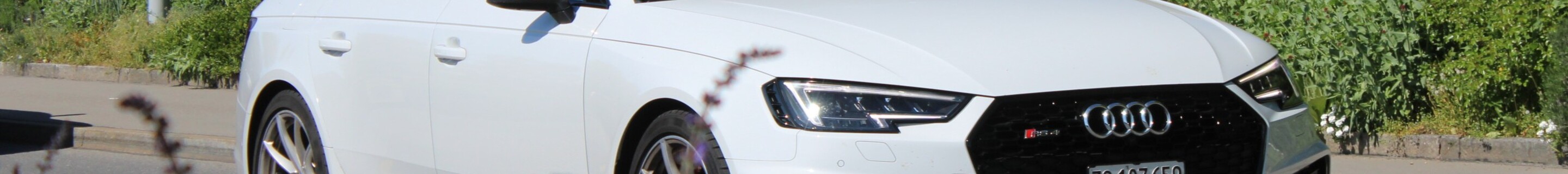 Audi RS4 Avant B9