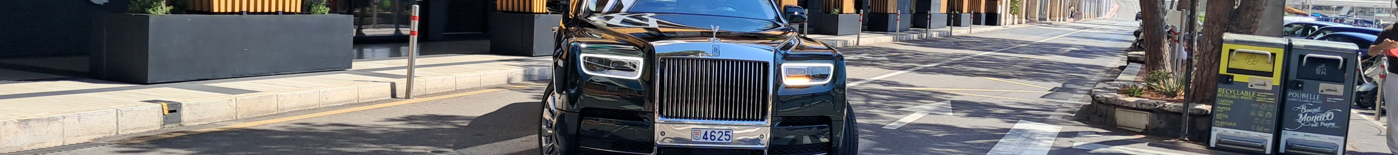 Rolls-Royce Phantom VIII EWB