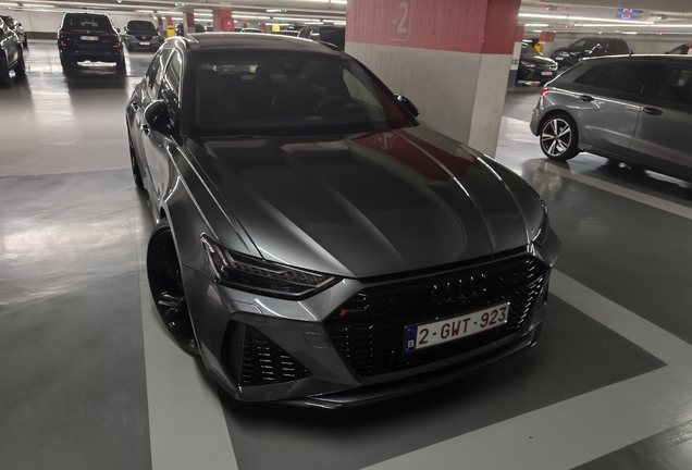 Audi RS6 Avant C8