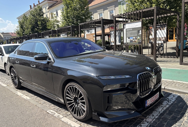 BMW M760e xDrive