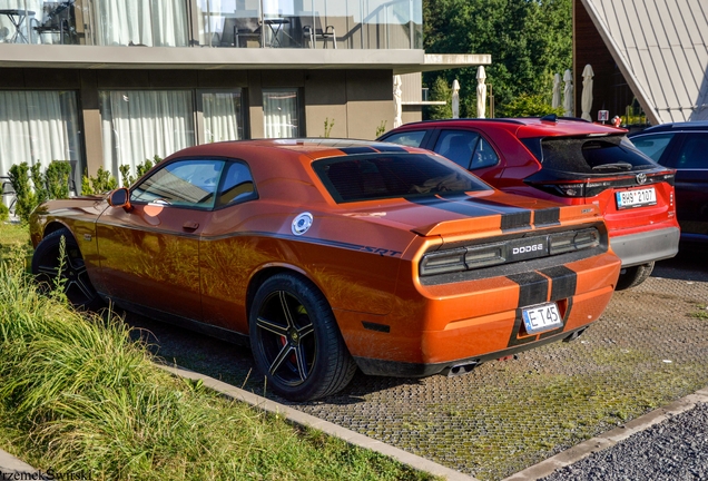 Dodge Challenger SRT-8 392