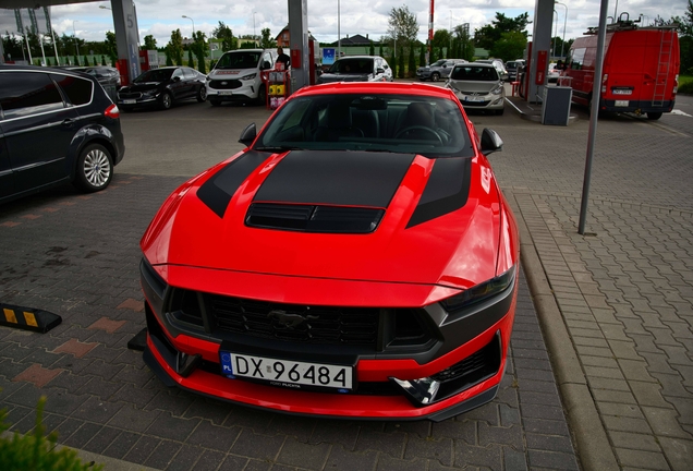 Ford Mustang Dark Horse 2024