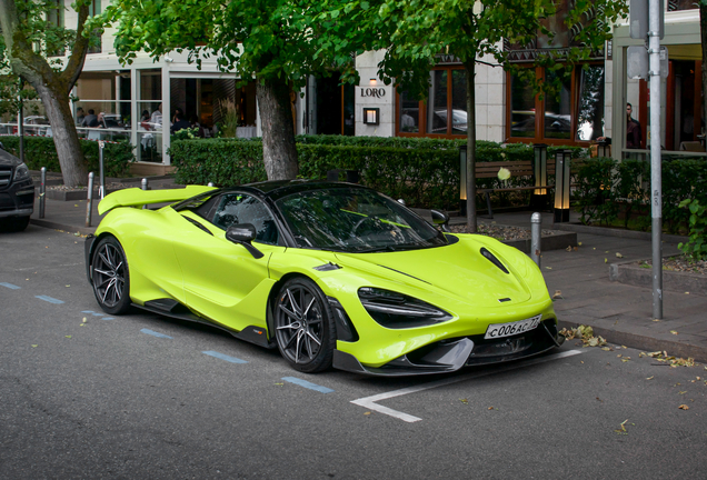McLaren 765LT Spider