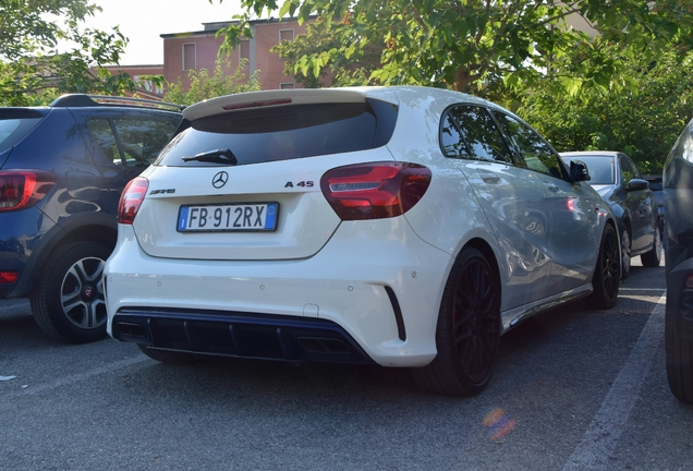 Mercedes-AMG A 45 W176 2015