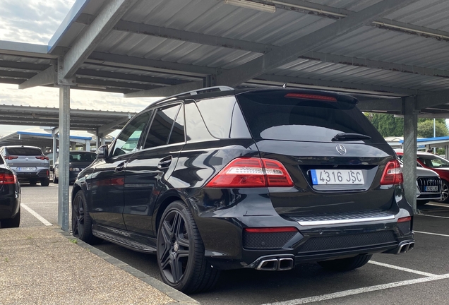 Mercedes-Benz ML 63 AMG W166