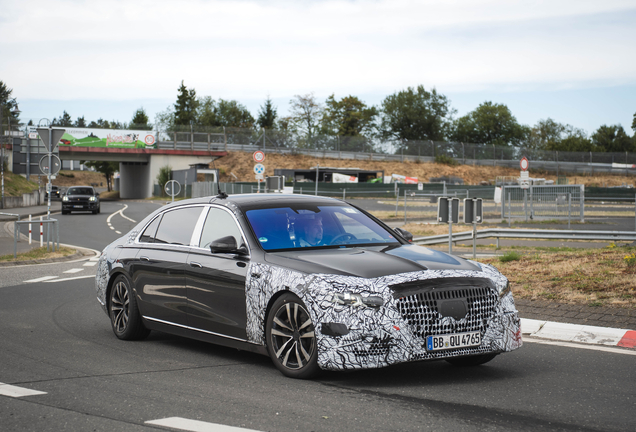 Mercedes-Maybach S 680 X223 2026