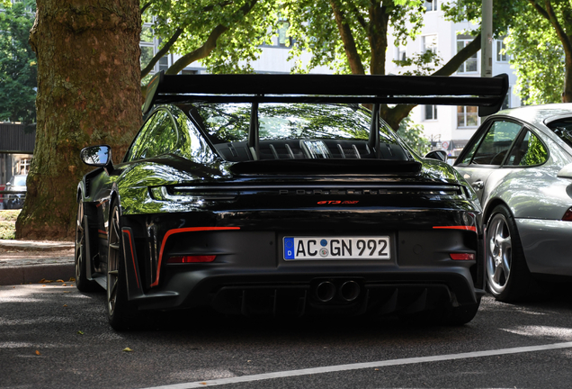 Porsche 992 GT3 RS MkI Weissach Package