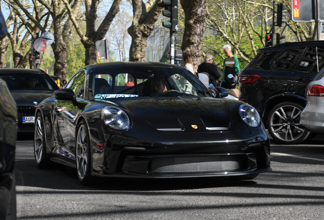 Porsche 992 S/T