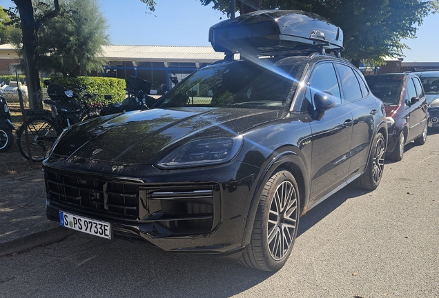 Porsche 9YA Cayenne Turbo E-Hybrid