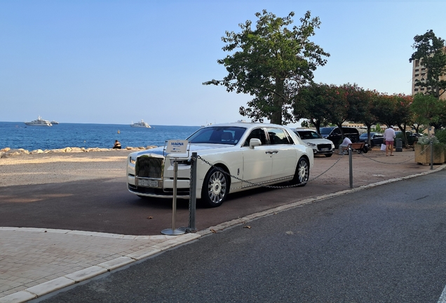 Rolls-Royce Phantom VIII EWB