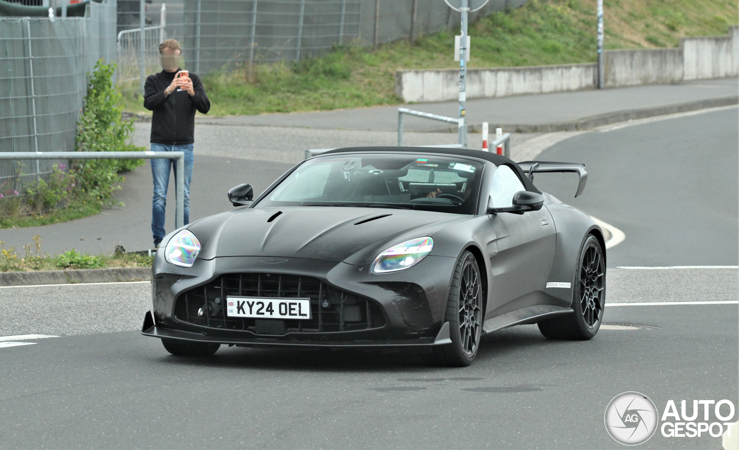 Aston martin vantage rs roadster 2027