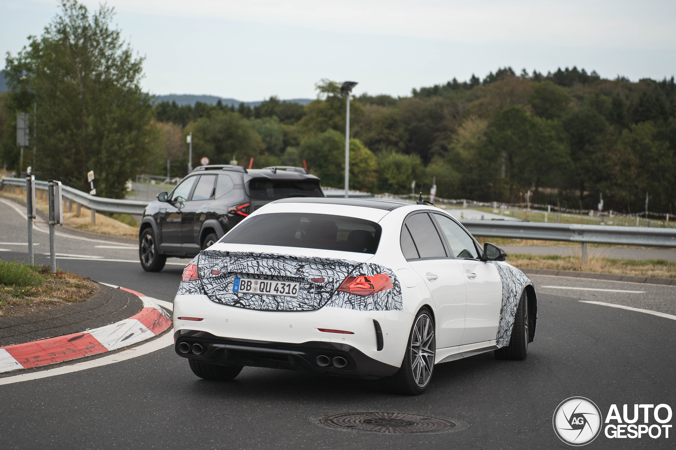 Mercedes-amg c 53 w206