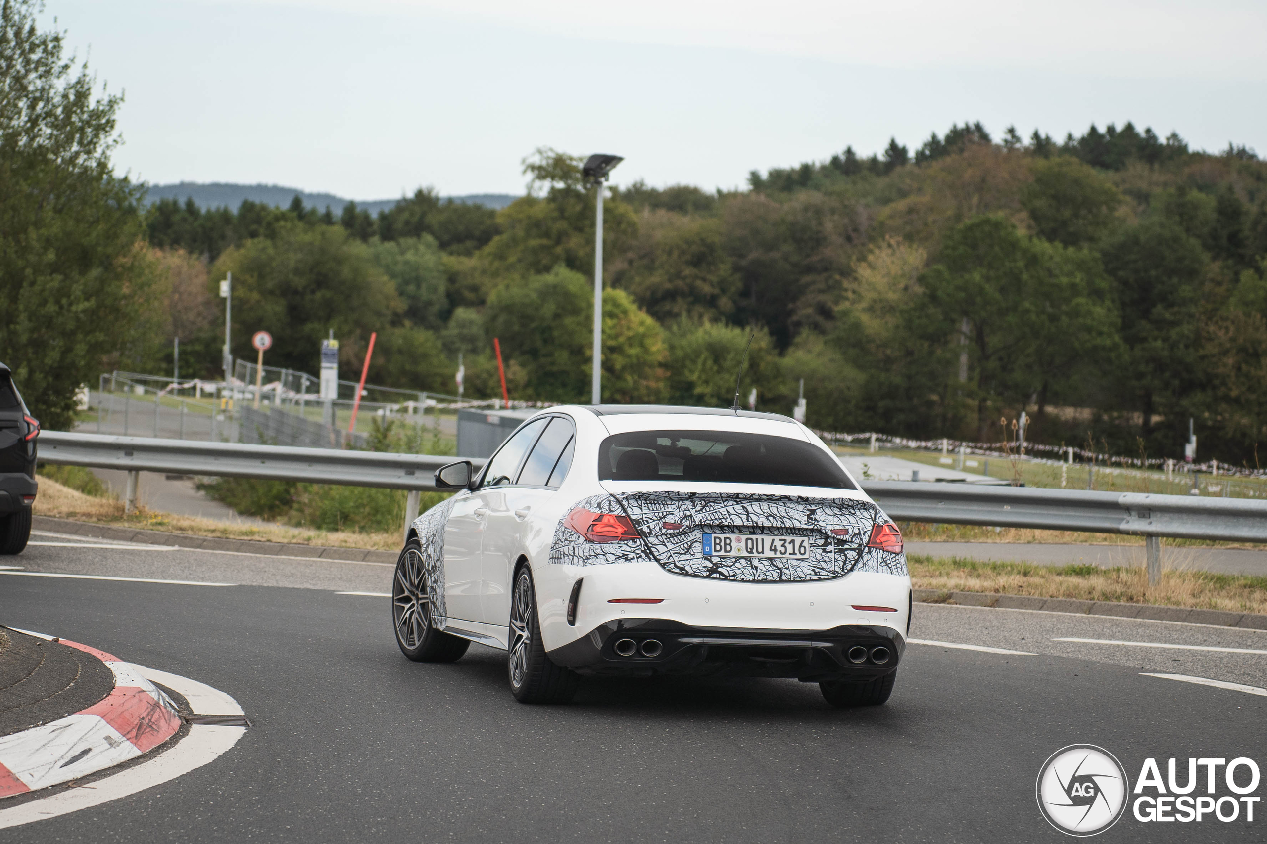 Mercedes-amg c 53 w206
