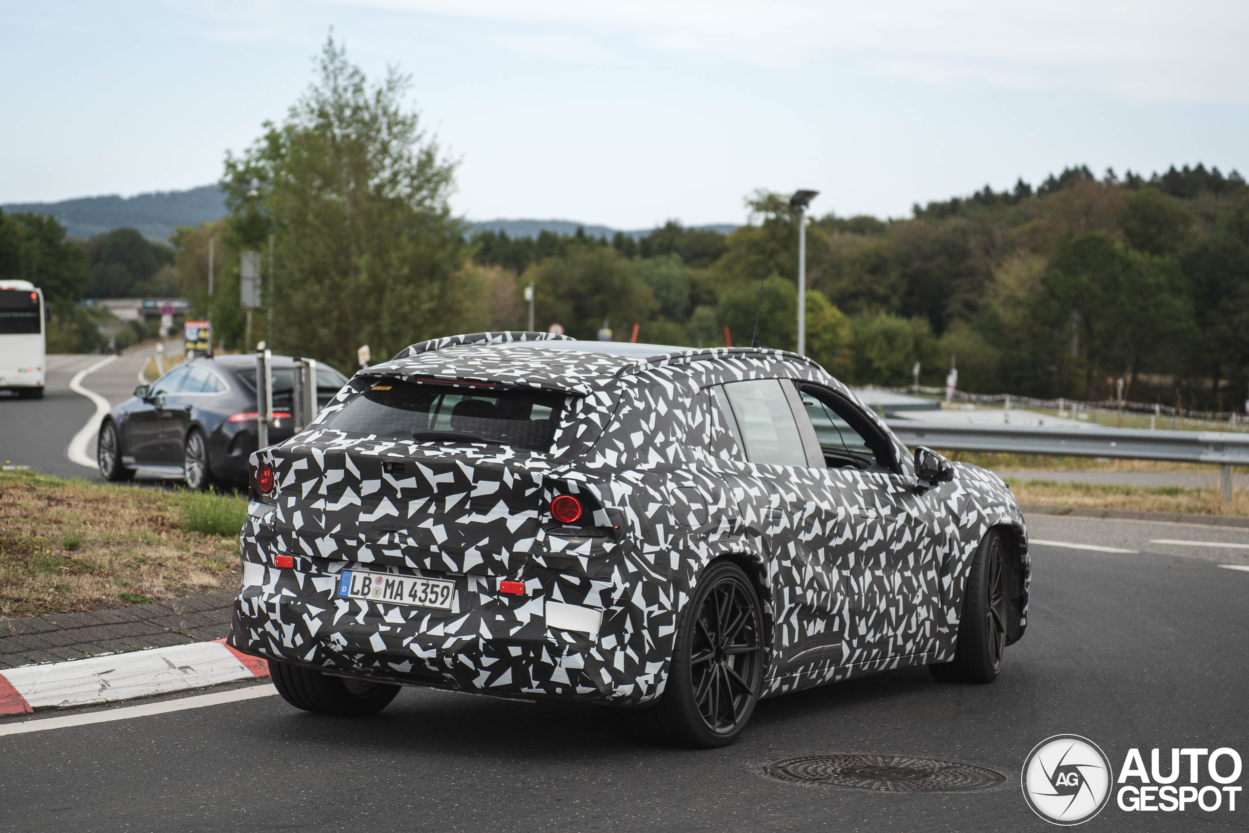 Mercedes-amg suv x591