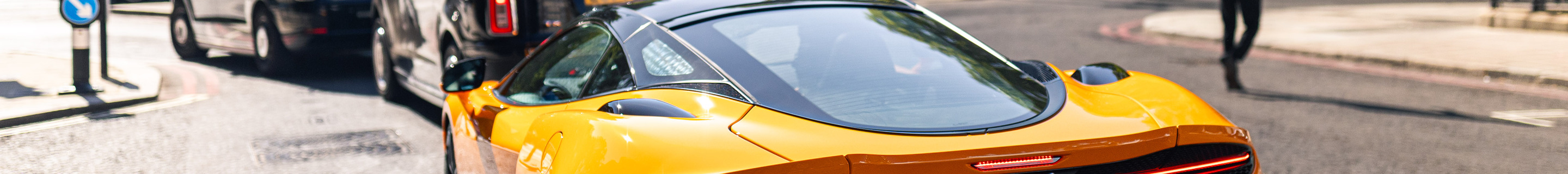 McLaren GTS