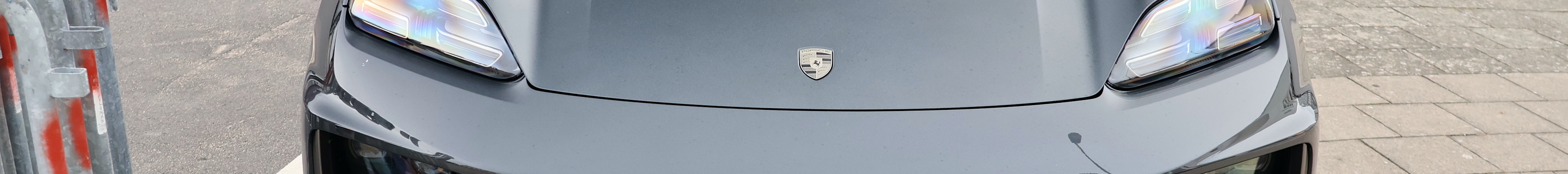 Porsche Macan EV Turbo