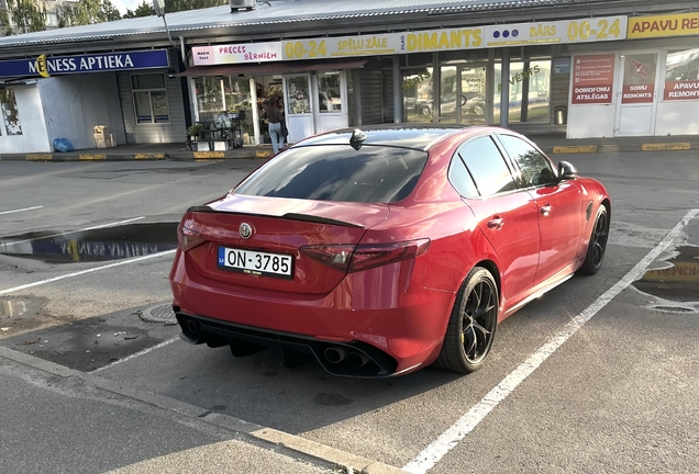 Alfa Romeo Giulia Quadrifoglio