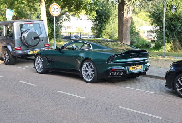Aston Martin Vanquish 2025