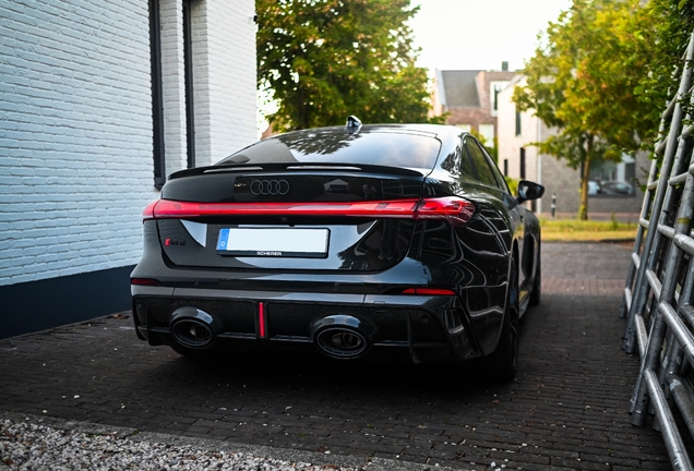 Audi RS5 Sedan B10