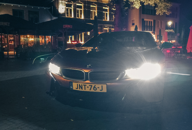 BMW i8 Roadster