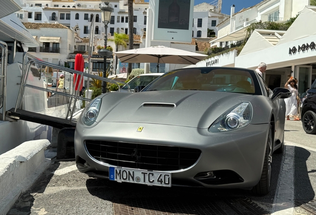 Ferrari California