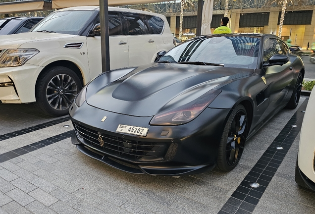 Ferrari GTC4Lusso