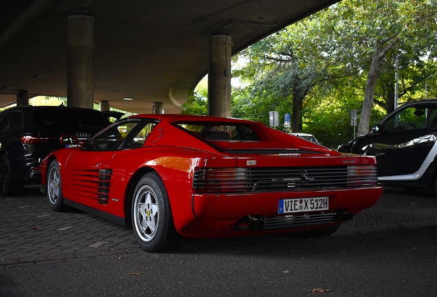 Ferrari Testarossa