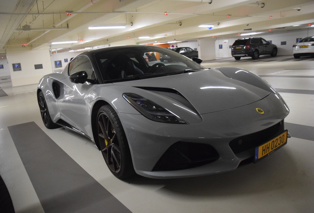 Lotus Emira