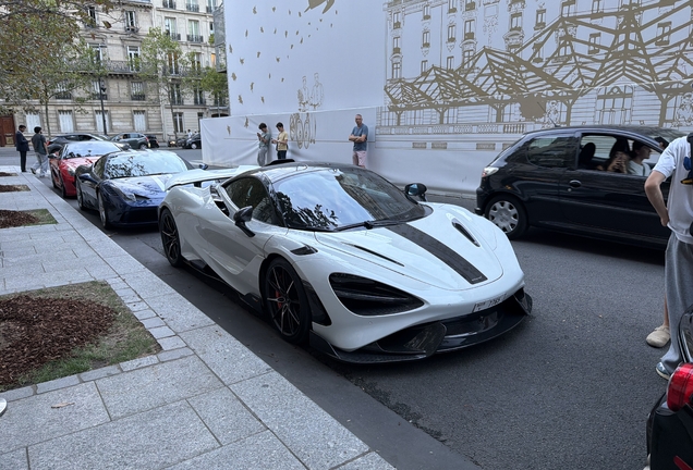 McLaren 765LT