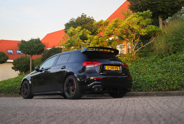 Mercedes-AMG A 45 W177