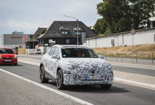 Mercedes-Benz EQA 2027