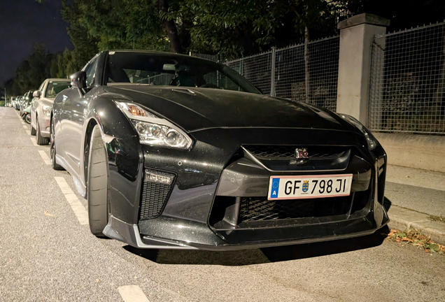 Nissan GT-R 2017