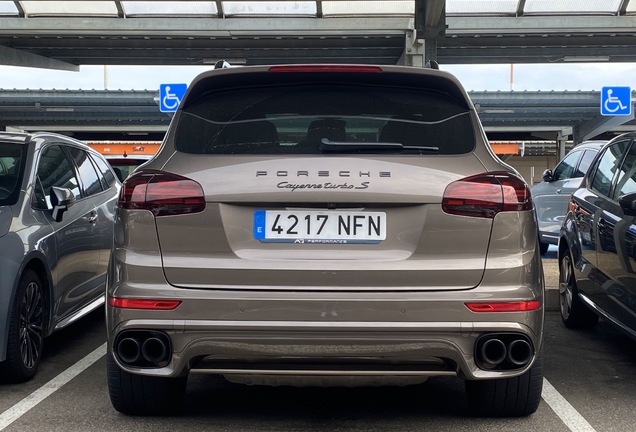 Porsche 958 Cayenne Turbo S MkII