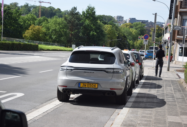 Porsche 95B Macan GTS MkIII