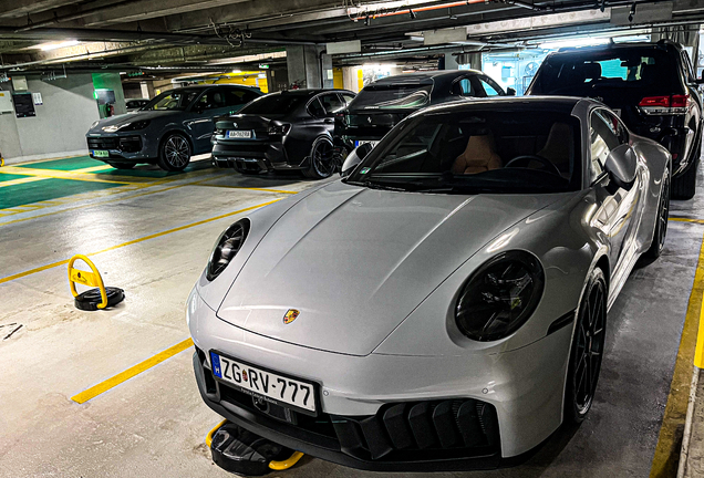 Porsche 992 Carrera 4 GTS MkII