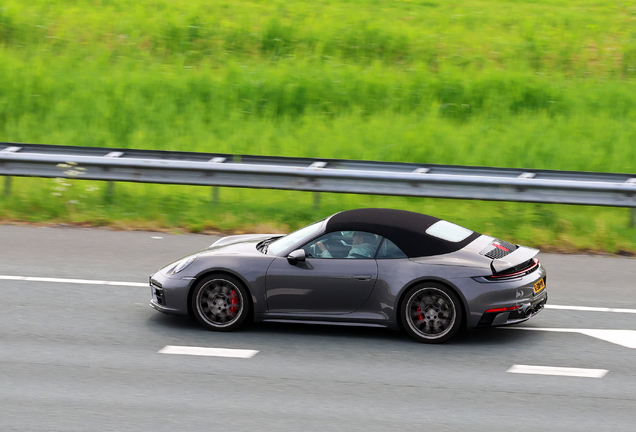 Porsche 992 Carrera 4S Cabriolet MkI
