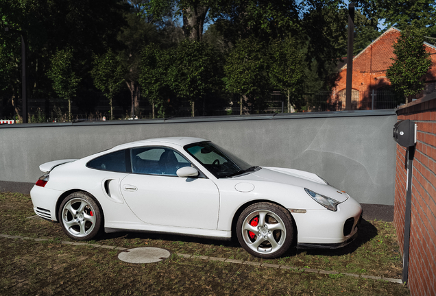 Porsche 996 Turbo