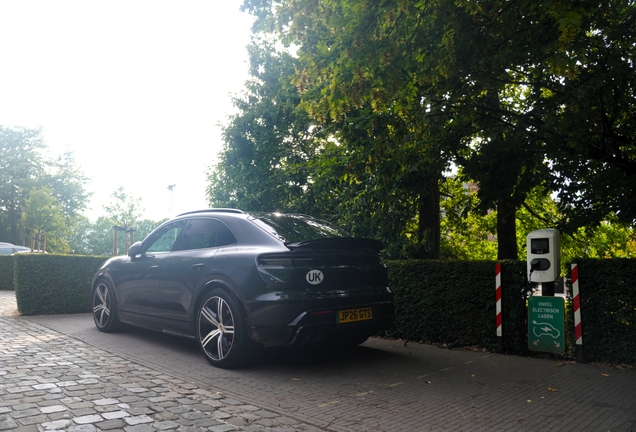 Porsche Macan EV GTS