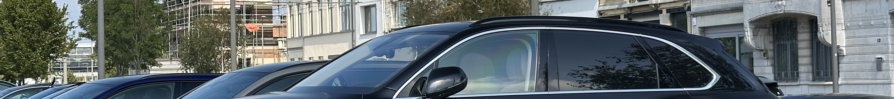 Bentley Bentayga V8