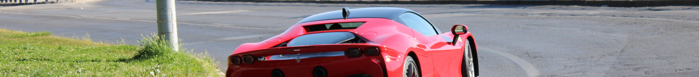 Ferrari SF90 Stradale