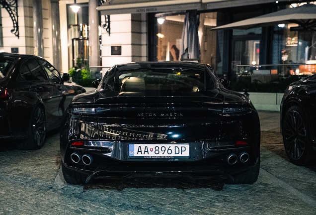Aston Martin DBS Superleggera