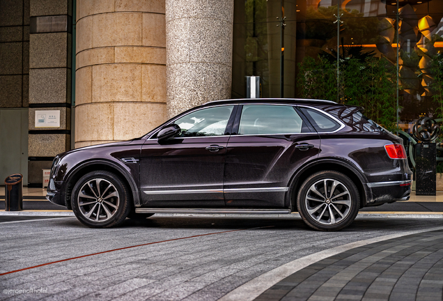 Bentley Bentayga V8